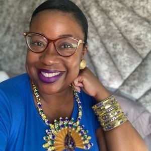 Meet your Posher, Mz. robin